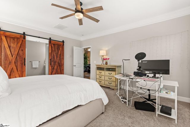 106 Common Oaks Court, Simpsonville, SC 29681