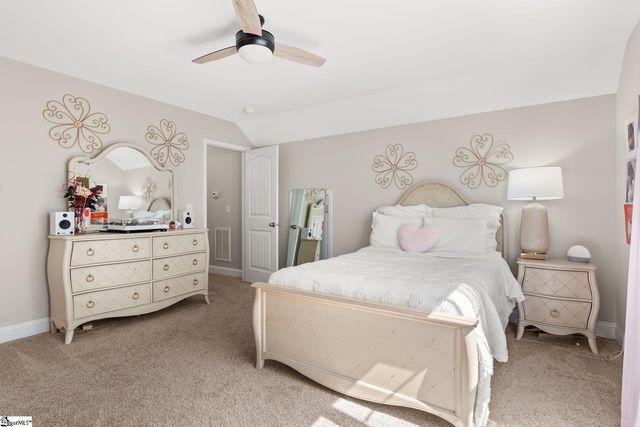 106 Common Oaks Court, Simpsonville, SC 29681