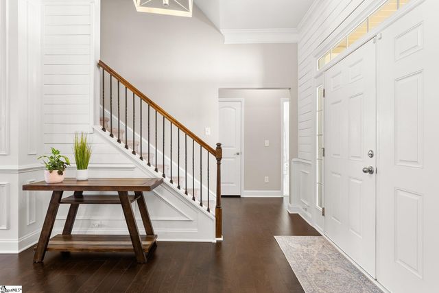 106 Common Oaks Court, Simpsonville, SC 29681