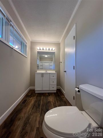 280 Raintree Road, Great Falls, SC 29055