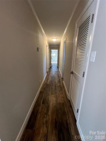 280 Raintree Road, Great Falls, SC 29055