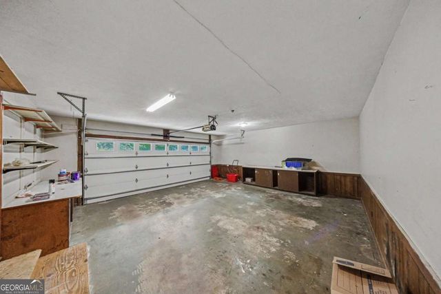 124 Shadow Lake Drive SW, Lilburn, GA 30047