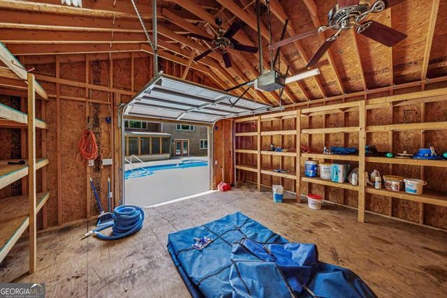 124 Shadow Lake Drive SW, Lilburn, GA 30047