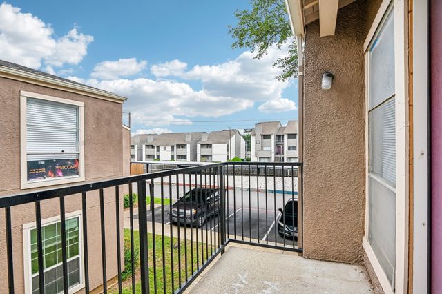 5534 Boca Raton Boulevard 292, Fort Worth, TX 76112