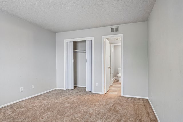 5534 Boca Raton Boulevard 292, Fort Worth, TX 76112