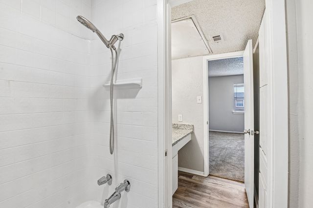 5534 Boca Raton Boulevard 292, Fort Worth, TX 76112