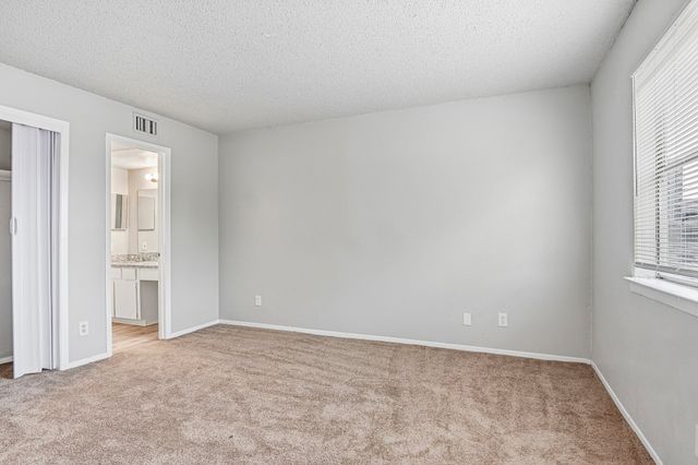 5534 Boca Raton Boulevard 292, Fort Worth, TX 76112