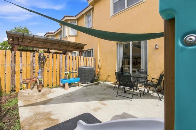 16628 SW 79th Terrace, Miami, FL 33193