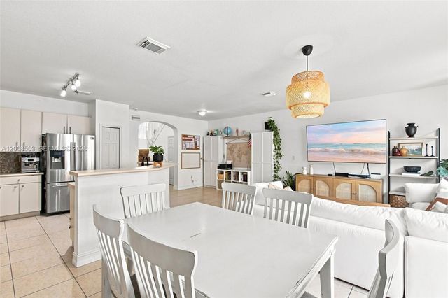16628 SW 79th Terrace, Miami, FL 33193