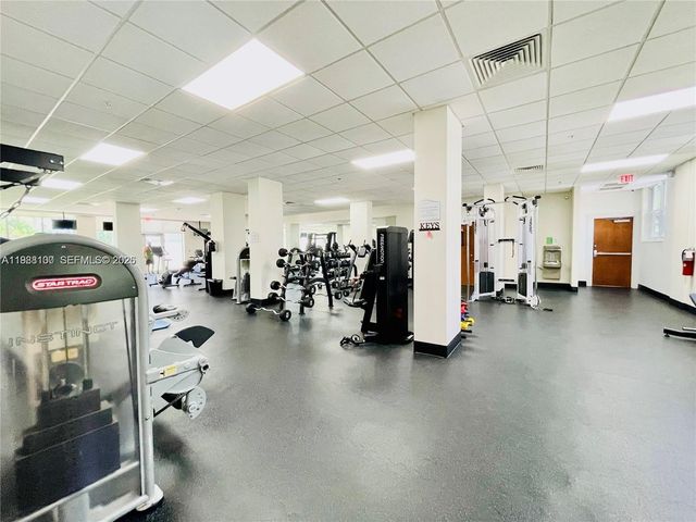 3001 S Ocean Drive 101, Hollywood, FL 33019