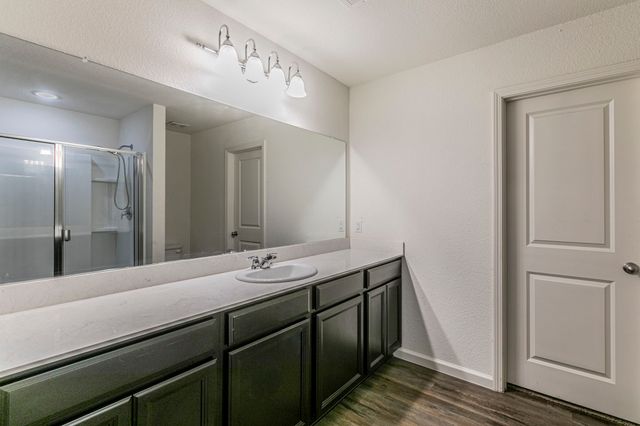 201 Sabine River Road, Glenn Heights, TX 75154