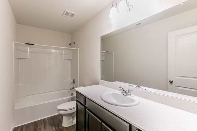 201 Sabine River Road, Glenn Heights, TX 75154