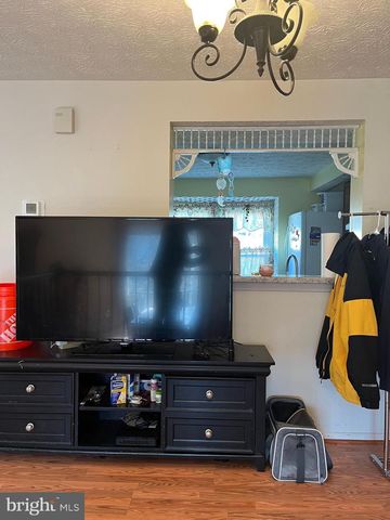 10635 GLEN HANNAH DR, Laurel, MD 20723