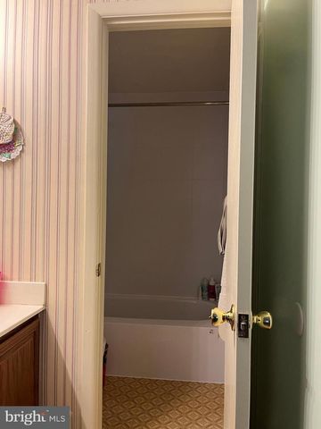 10635 GLEN HANNAH DR, Laurel, MD 20723