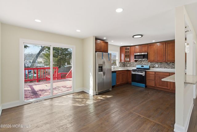 538 Vaughn Avenue, Toms River, NJ 08753