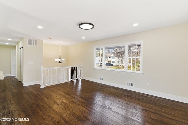 538 Vaughn Avenue, Toms River, NJ 08753