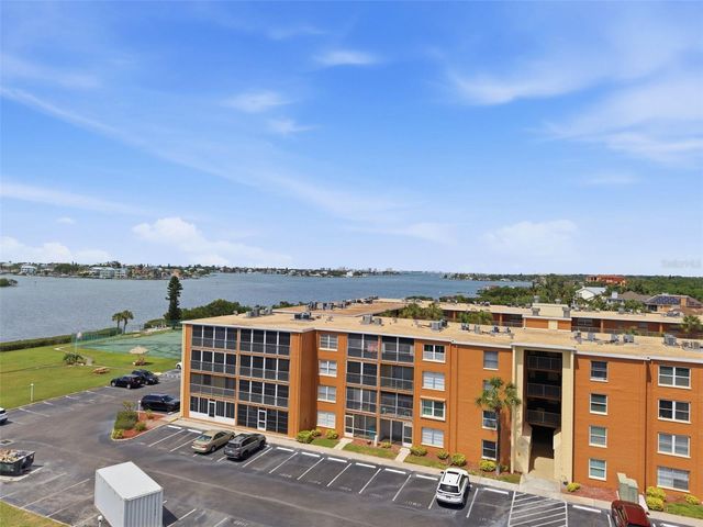 12760 INDIAN ROCKS ROAD 1082, Largo, FL 33774