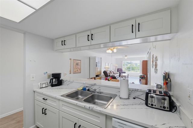 12760 INDIAN ROCKS ROAD 1082, Largo, FL 33774