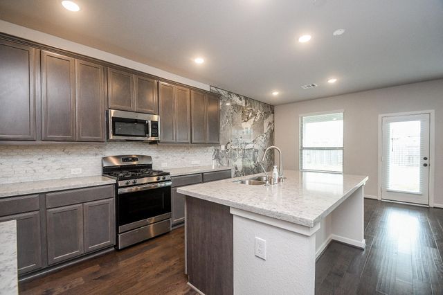 7702 Kenora Way, Richmond, TX 77407