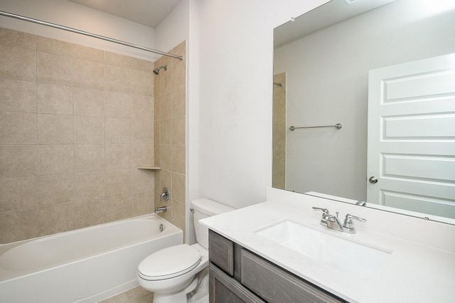 7702 Kenora Way, Richmond, TX 77407