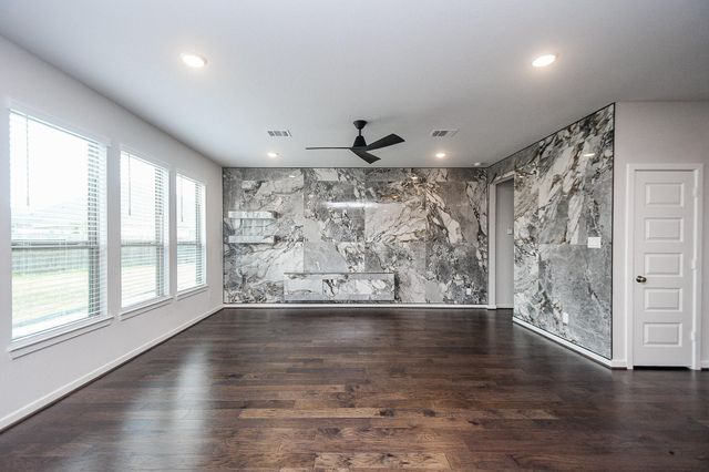 7702 Kenora Way, Richmond, TX 77407