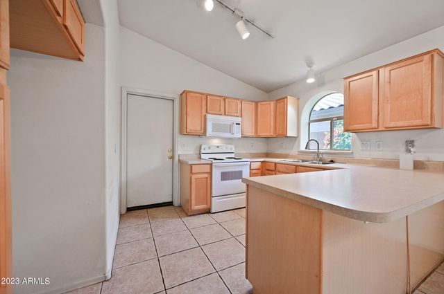 9312 E Pampa Avenue, Mesa, AZ 85212