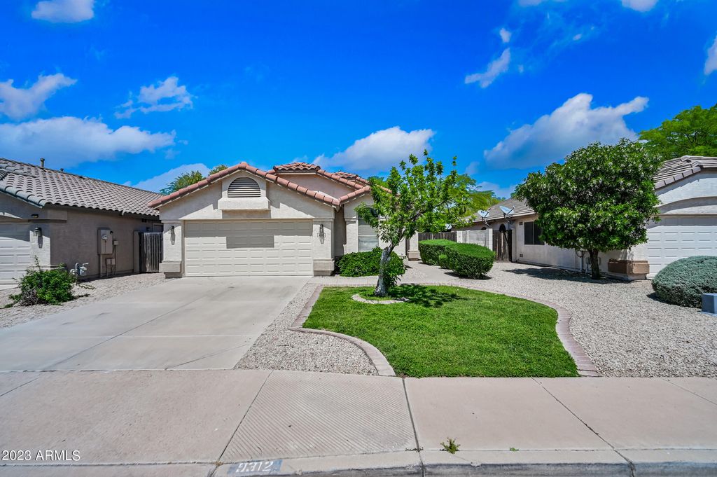 9312 E Pampa Avenue, Mesa, AZ 85212