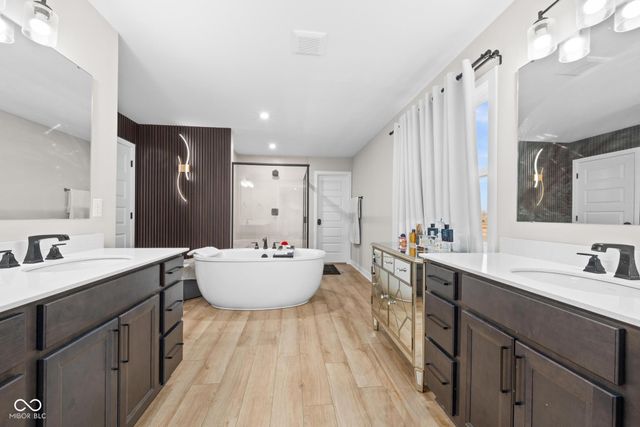 15269 Garden Mist Place, Fishers, IN 46040