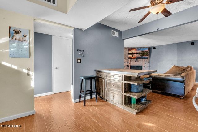 10621 SPRINGWOOD Drive A, El Paso, TX 79935