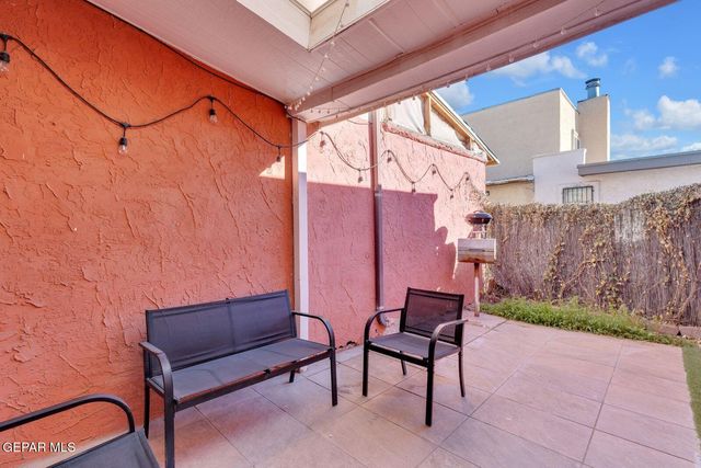 10621 SPRINGWOOD Drive A, El Paso, TX 79935