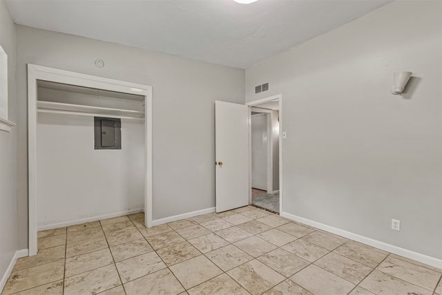 2224 Lakeland Drive, Dallas, TX 75228