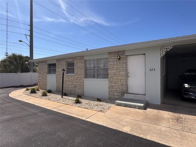 12400 PARK BOULEVARD 625, Seminole, FL 33772