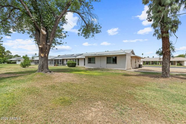10801 W CARON Drive, Sun City, AZ 85351