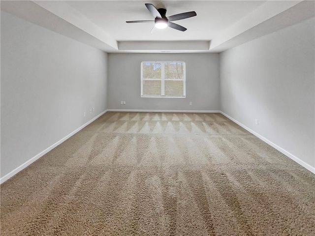 11911 Lovejoy Crossing Way, Hampton, GA 30228