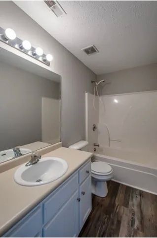 100 Bungalow Ct, Smyrna, TN 37167