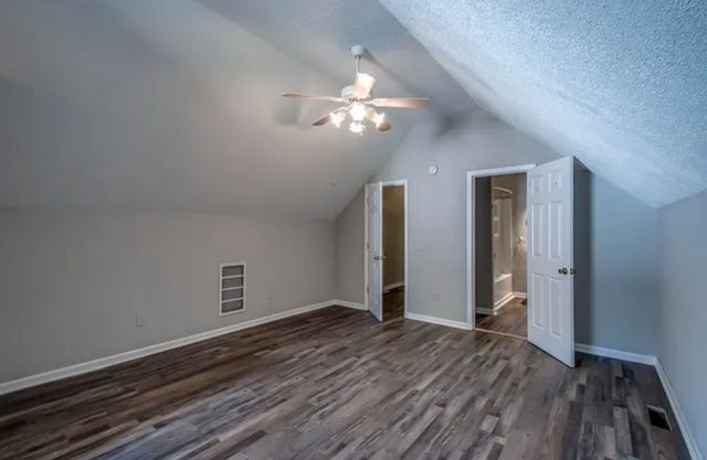 100 Bungalow Ct, Smyrna, TN 37167
