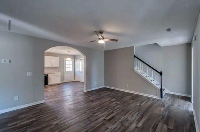 100 Bungalow Ct, Smyrna, TN 37167