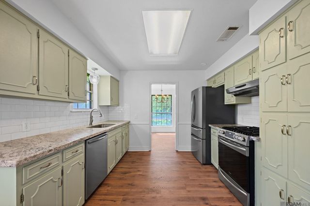 726 Bromley Dr, Baton Rouge, LA 70808
