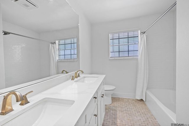 726 Bromley Dr, Baton Rouge, LA 70808