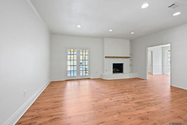 726 Bromley Dr, Baton Rouge, LA 70808
