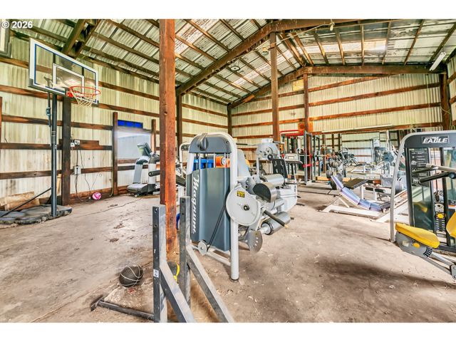 82537 GREENWOOD St, Creswell, OR 97426