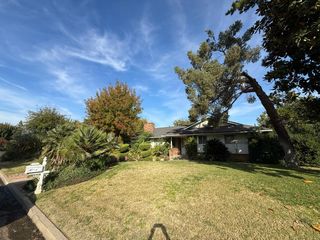 2510 W Escalon Avenue, Fresno, CA 93711