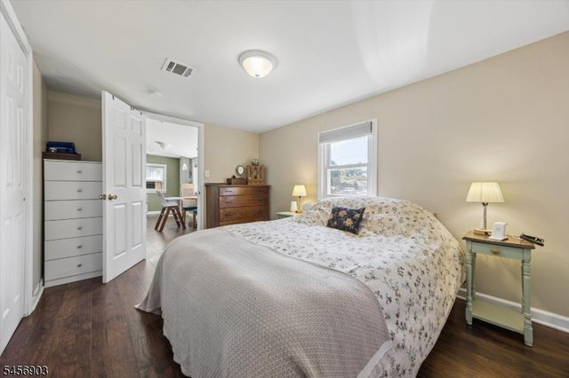 3 Minnehaha Blvd, Parsippany-troy Hills Twp., NJ 07034