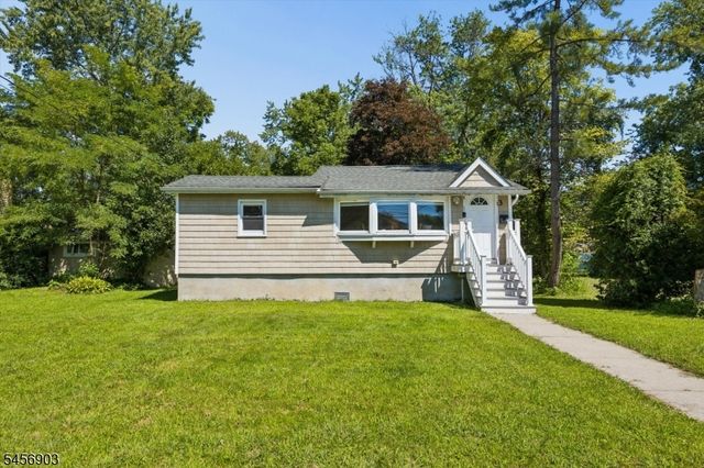 3 Minnehaha Blvd, Parsippany-troy Hills Twp., NJ 07034