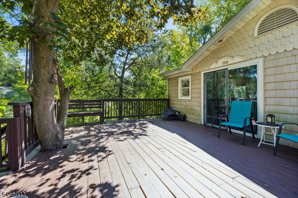 3 Minnehaha Blvd, Parsippany-troy Hills Twp., NJ 07034