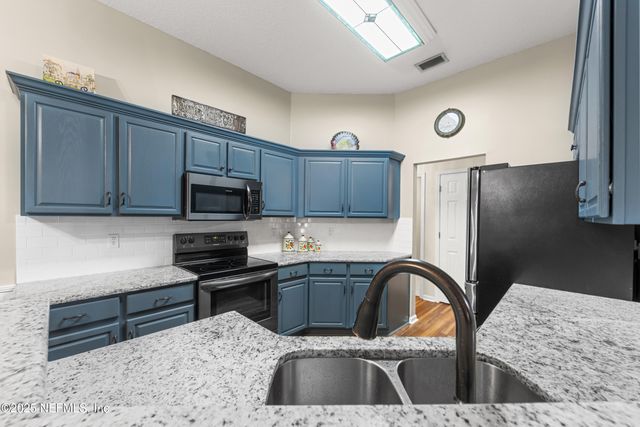 13739 DUNN CREEK Road, Jacksonville, FL 32218