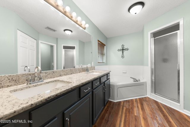 13739 DUNN CREEK Road, Jacksonville, FL 32218