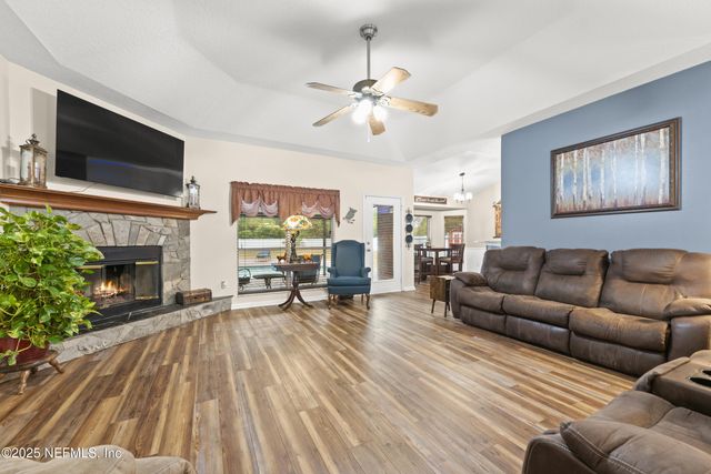 13739 DUNN CREEK Road, Jacksonville, FL 32218