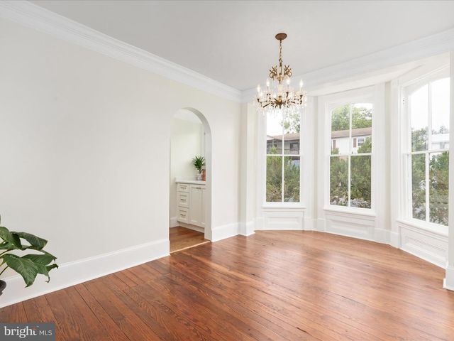 239 N CHURCH ST, Woodstock, VA 22664