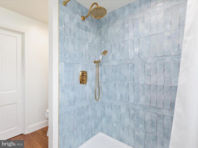 239 N CHURCH ST, Woodstock, VA 22664